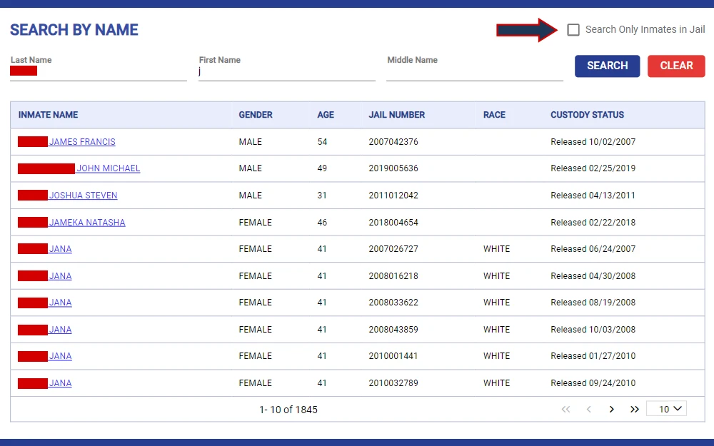 A screenshot of the search tool and results of the inmate list from Jacksonville County, listing the names, genders, ages, jail numbers, races, and custody status with the check box for "Search Only Inmates in Jail" unchecked.